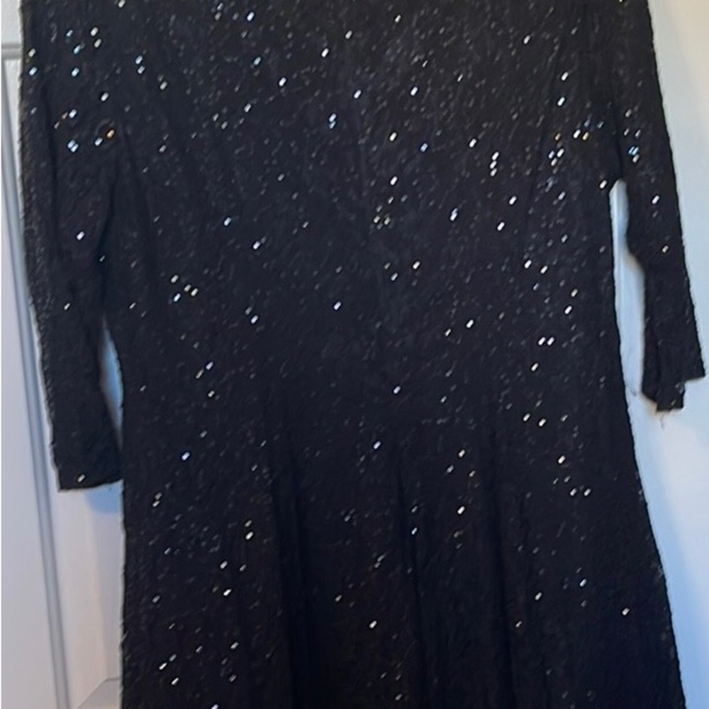 Plus Size Sequined Dress - 2X - Picture 4 of 5